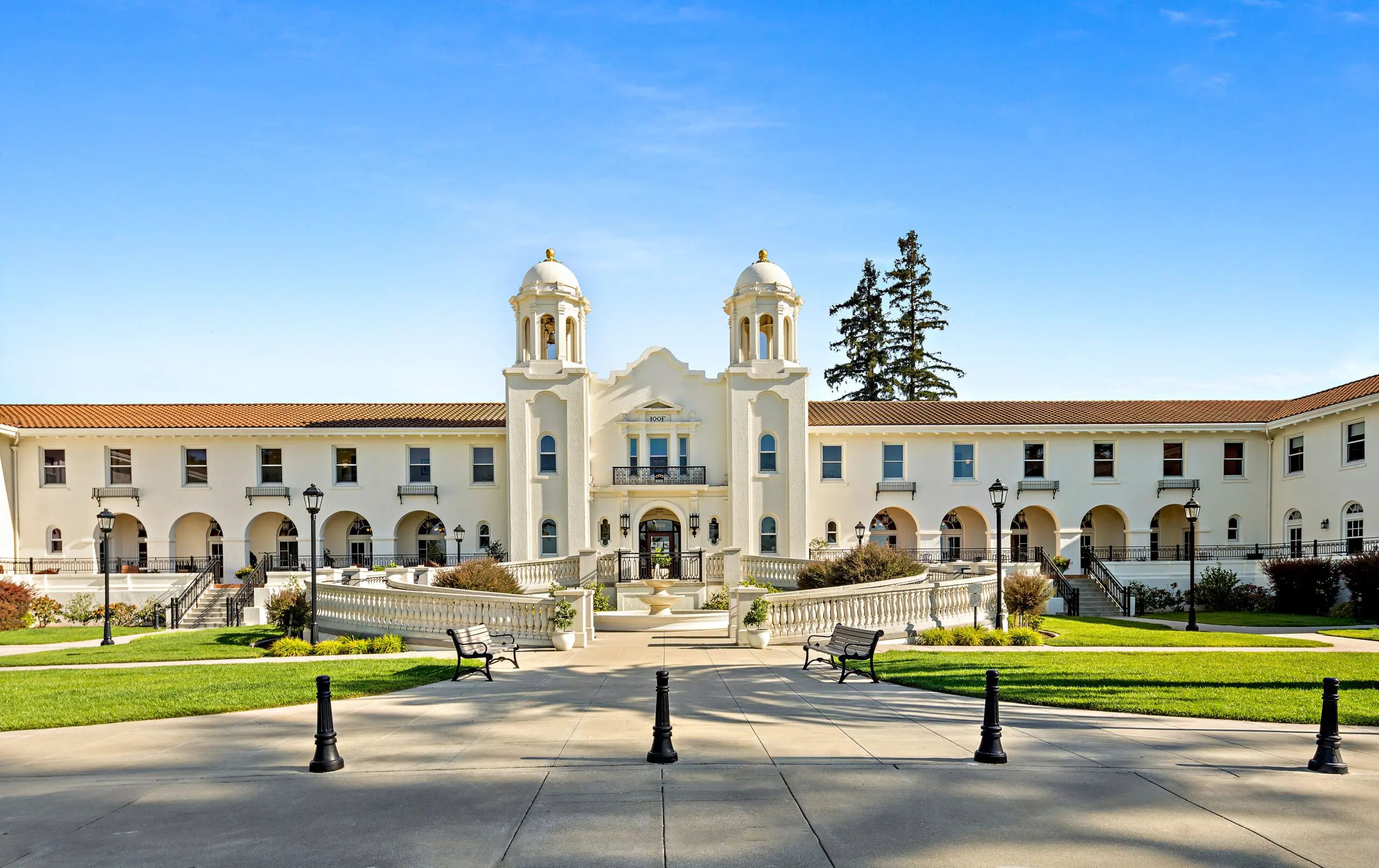 CORPORATE-Exterior-Bldg-SRC-scaled